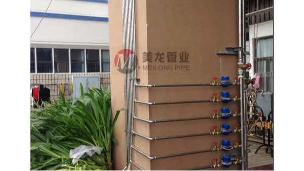 PPR材質(zhì)的水管雖好，但是不銹鋼水管更勝一籌。